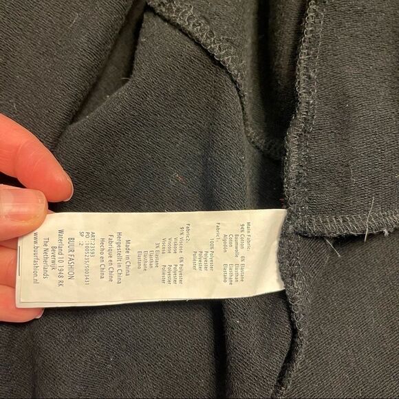 YEST Black Ruffle Jacket Parka Size M/L/XL See Measurements - Picture 6 of 14